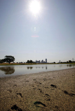 US drought may extend into 2012