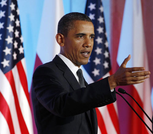 Obama uses own story to woo Europe, attract voters