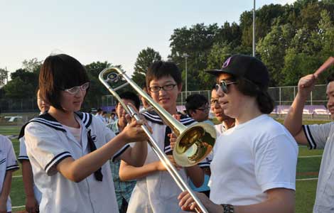 Chinese students visit US in exchange program