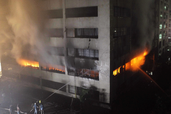 Fire in Bangladeshi factory kills 8
