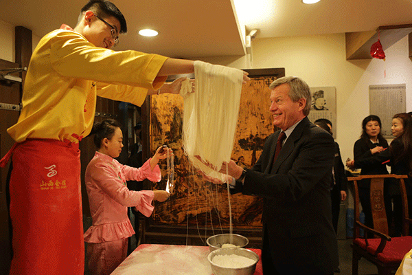 US Ambassador Baucus completes tour of all China's provinces