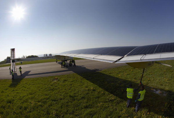 Solar-powered airplane test flight