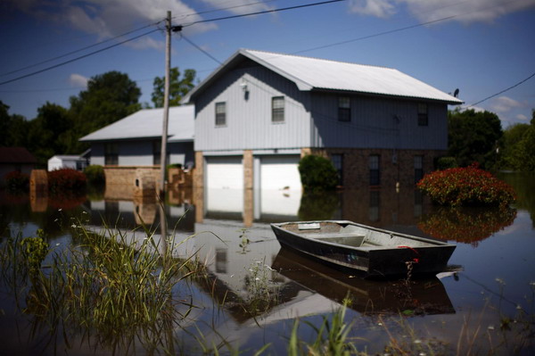 Coast Guard reopens part of Mississippi River