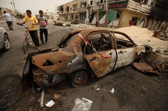 NATO airstrikes bombard Tripoli, heaviest yet