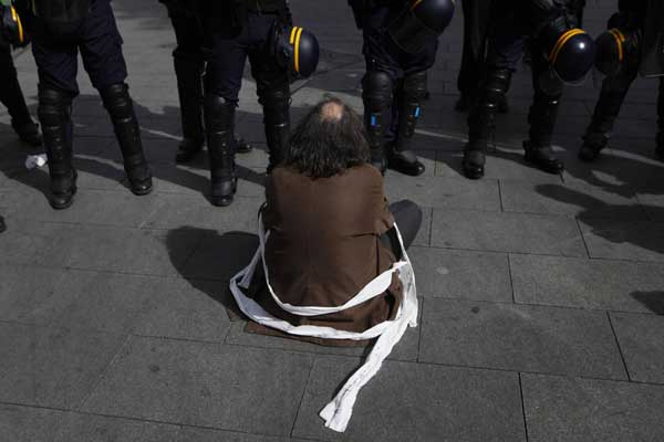 Anti-G8 protest in France