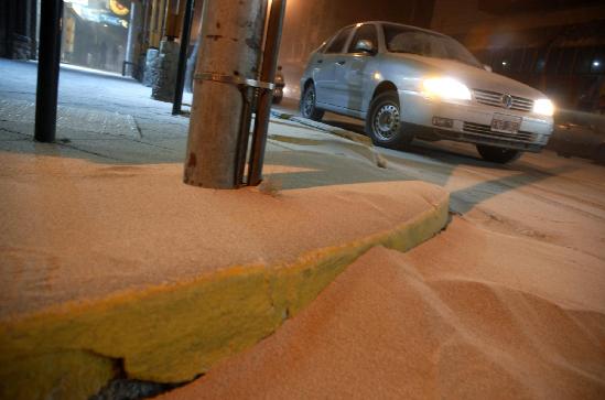 Volcano erupts in Chile, forcing exodus