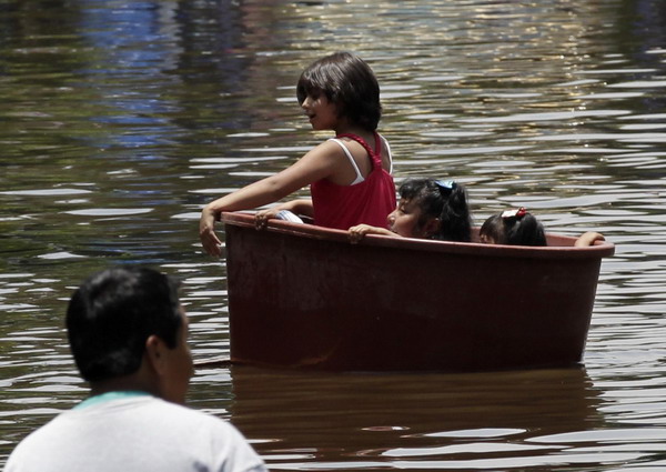 Snapshots: the world in 24 hours, June 27