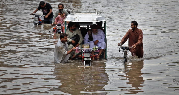 Snapshots: the world in 24 hours, July 3