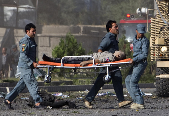 10 dead in Taliban assault on British Council in Kabul