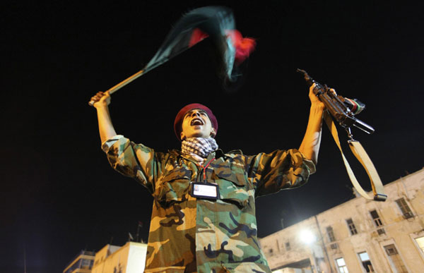 Libyan rebels enter Tripoli, crowds celebrate