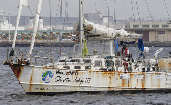 Legendary sailor celebrates 8th circumnavigation