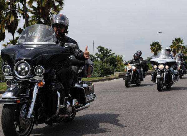 Harley fans roar to the sound of samba in Brazil