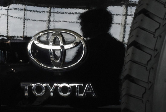 Toyota recalls 420,000 cars in US