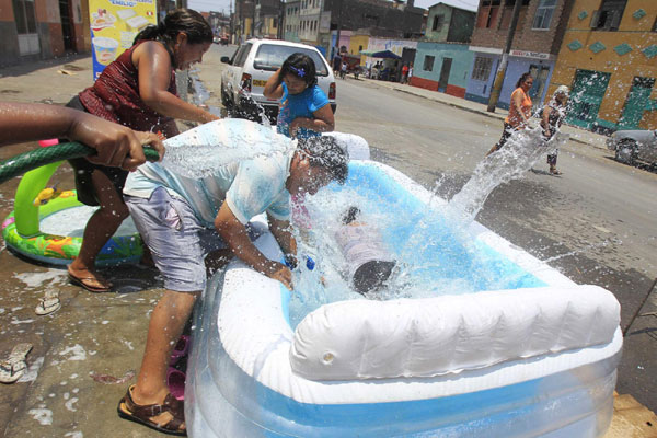 Hot wave hits Lima