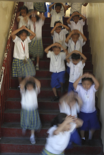 Quake drill at elementary School in Manila