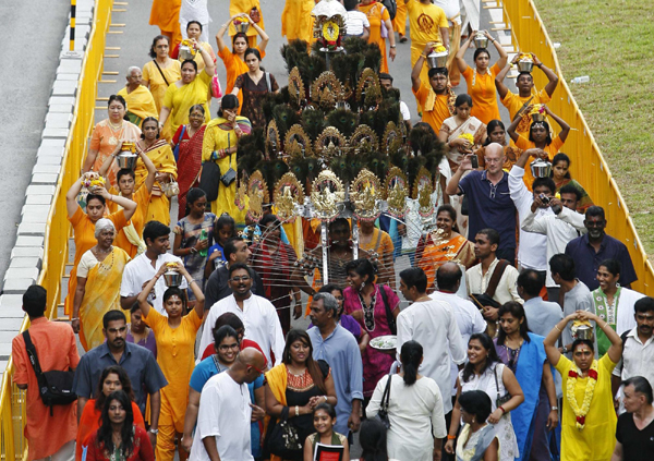 Thaipusam festival celebrated in Singapore