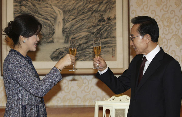 Thai PM in South Korea to attend nuclear summit