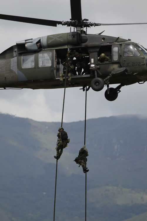 Colombian forces launch rescue exercise