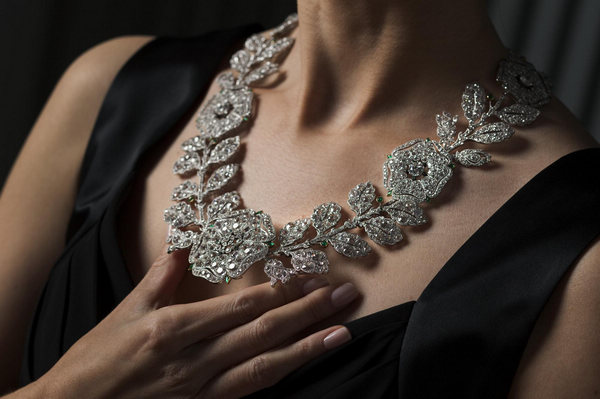 Lily Safra's jewels to be auctioned in Geneva