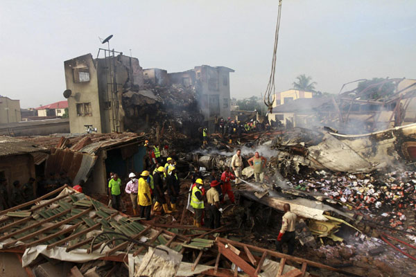 137 bodies recovered after Nigerian plane crash