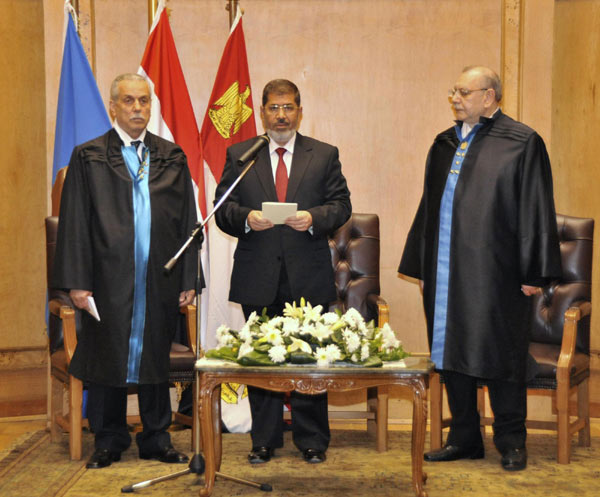 Morsi sworn in as Egyptian president