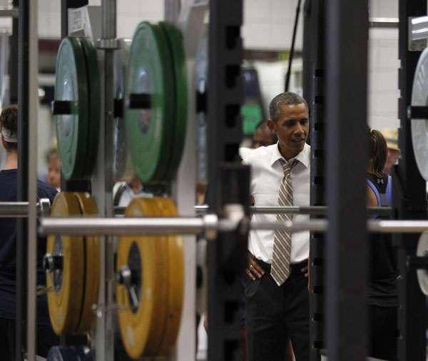 Obama visits US Olympic Training Facility