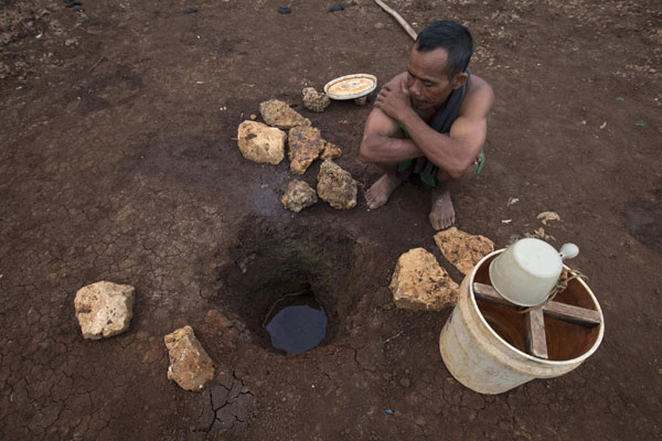 Indonesia suffers from drought