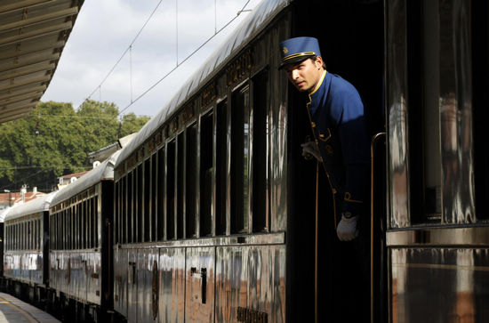 Orient Express train arrives in Istanbul Orient Express train arrives in Istanbul