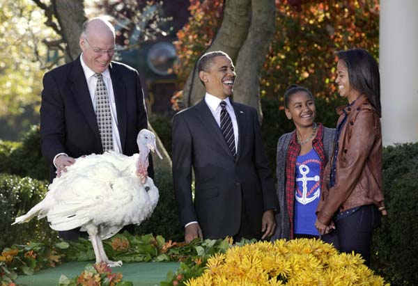 Obama carries on Thanksgiving tradition