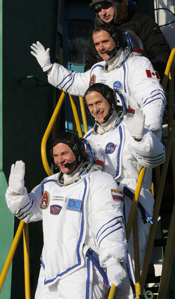 Russia launches manned spacecraft to ISS