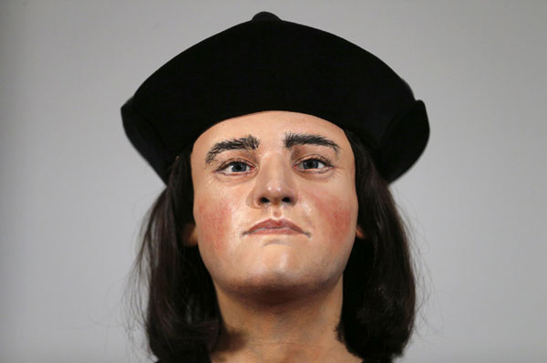 Plastic model reveals likeness of Richard III Plastic model reveals likeness of Richard III