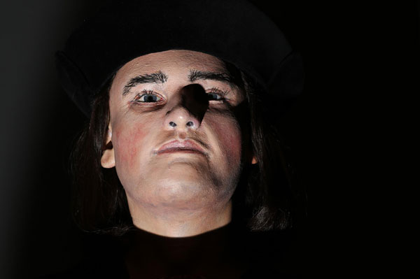 Plastic model reveals likeness of Richard III Plastic model reveals likeness of Richard III