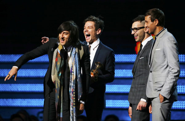 Mumford & Sons wins best album at Grammys