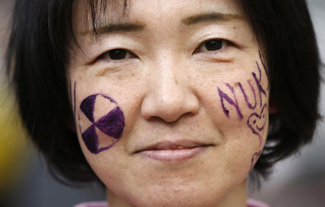 Japan commemorates quake, tsunami victims
