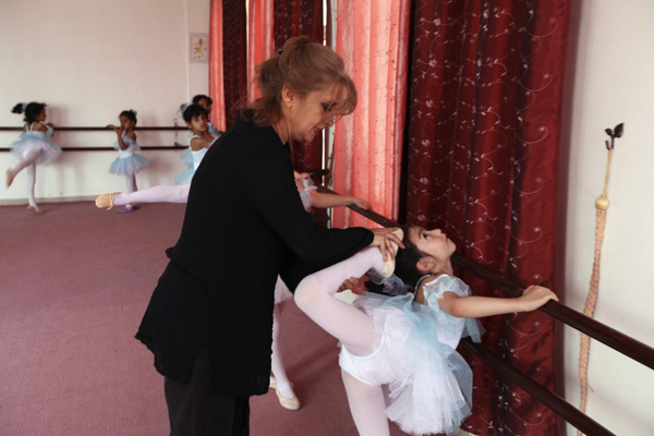 Ballet class in Sanaa