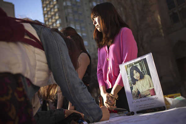 Boston mourns Chinese student killed in blasts
