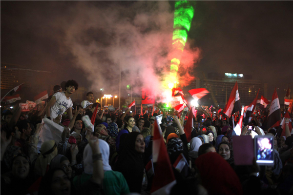 Longest cacle bridge to open in E China Morsi offers to form constitution-amending committee