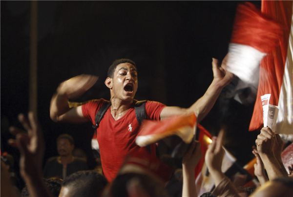 Longest cacle bridge to open in E China Morsi offers to form constitution-amending committee