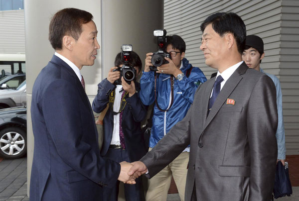 ROK, DPRK open 3rd round of talks