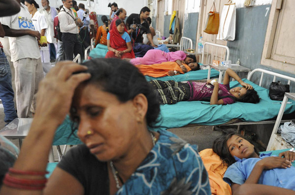 Food poisoning kills at least 22 kids in India