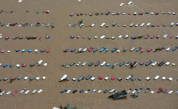 Rescuers search for Colorado flood victims
