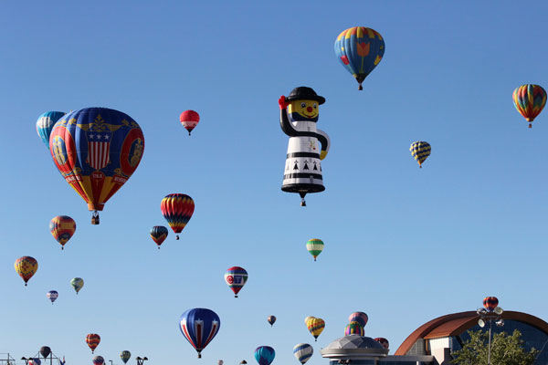 Albuquerque International Balloon Fiesta kicks off