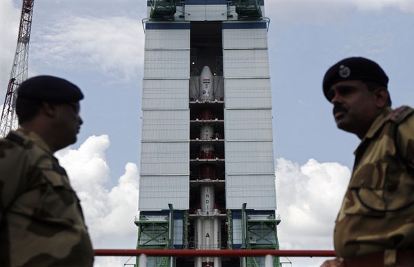 India launches exploratory spacecraft to red planet