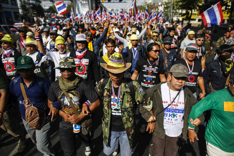 Blast wounds 36 anti-government protesters in Bangkok