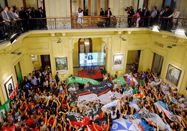 Argentine president ends long public silence