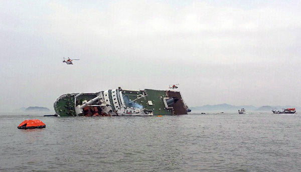 South Korean ferry with 477 passengers sinks off south coast