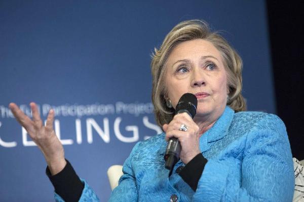 Senator urges Hillary Clinton to seek presidency