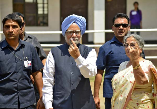 Indian PM Manmohan Singh resigns after 10 years in power