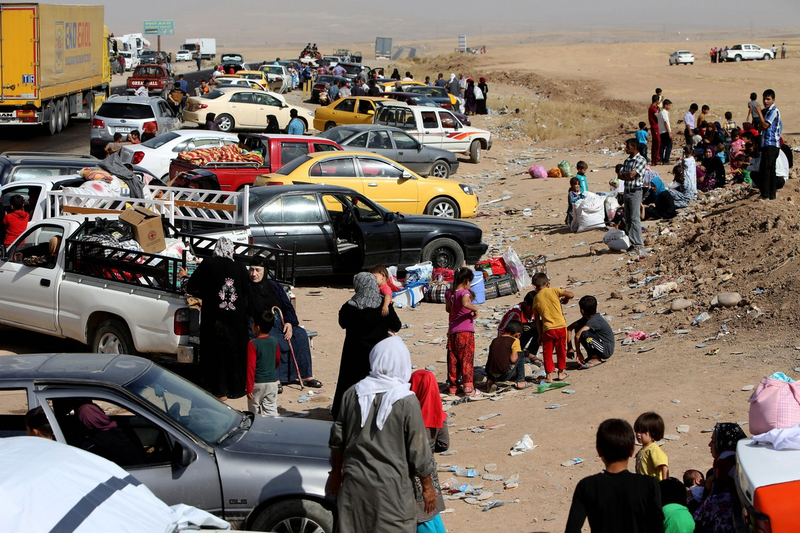 Northern Iraqis flee home, avoiding Sunni millitans