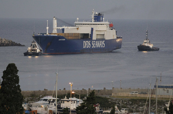 Transfer of Syrian chemicals completed at Italian port